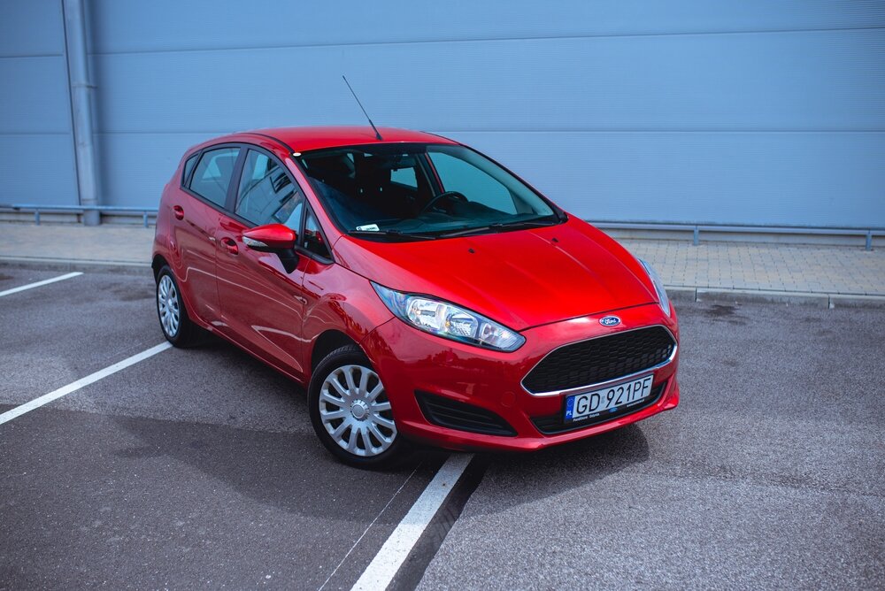 2018 Ford Fiesta_shutterstock 2043438491