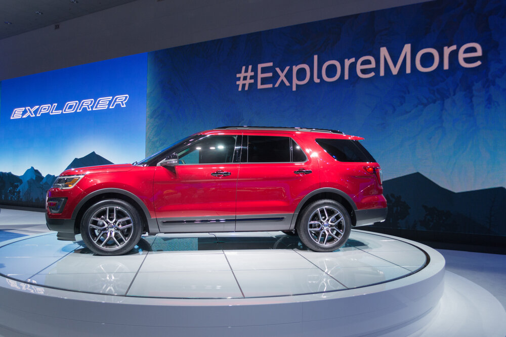 2015 Ford Explorer_shutterstock 232243819