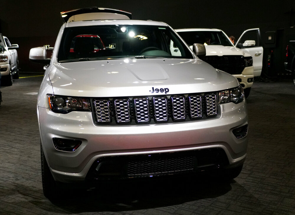 2020 Jeep Grand Cherokee_shutterstock 1529404751