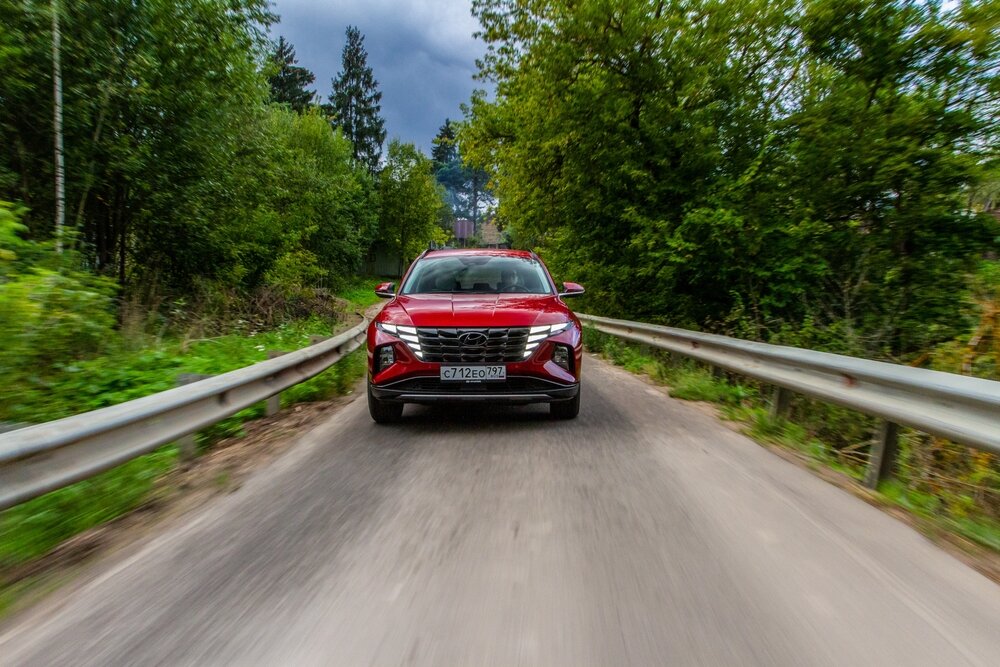 2021 Hyundai Tucson_shutterstock 2079230182