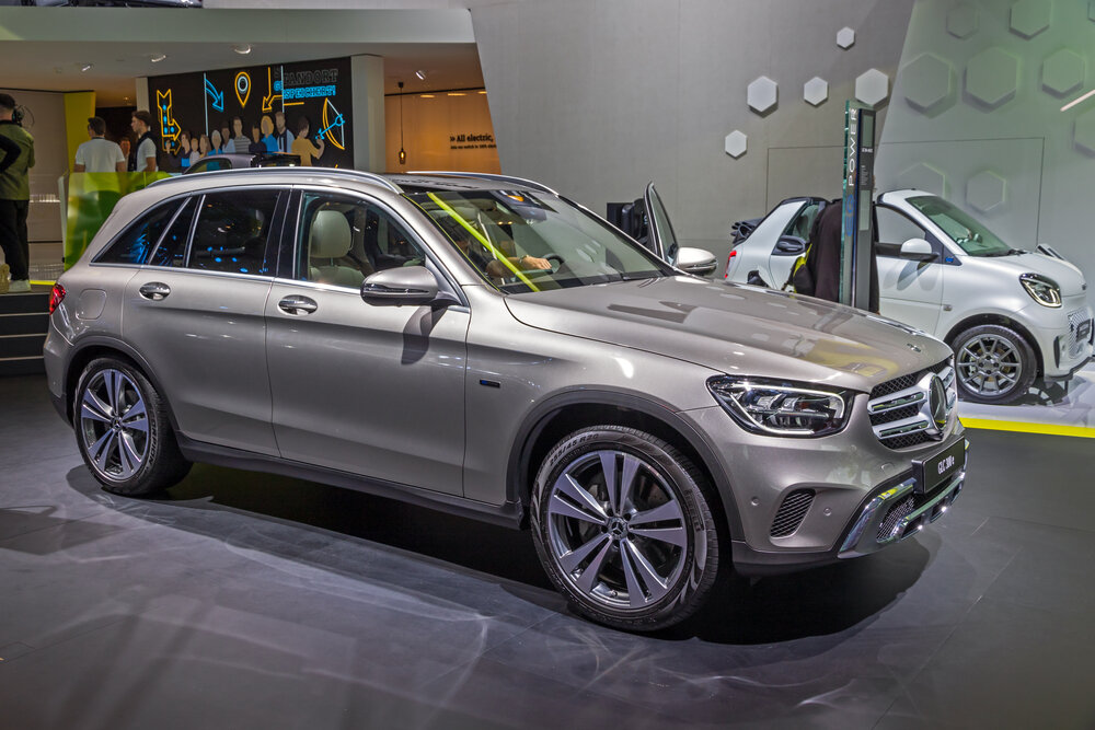 2020 Mercedes Benz GLC 300_shutterstock 1813069285