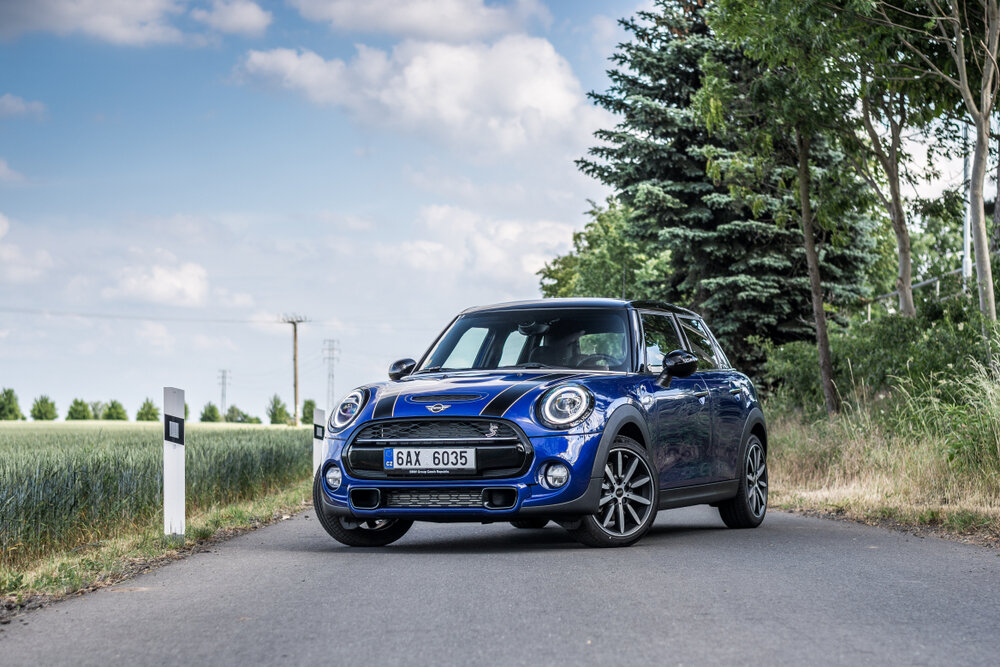 2019 New Mini Cooper S_shutterstock 1131924872