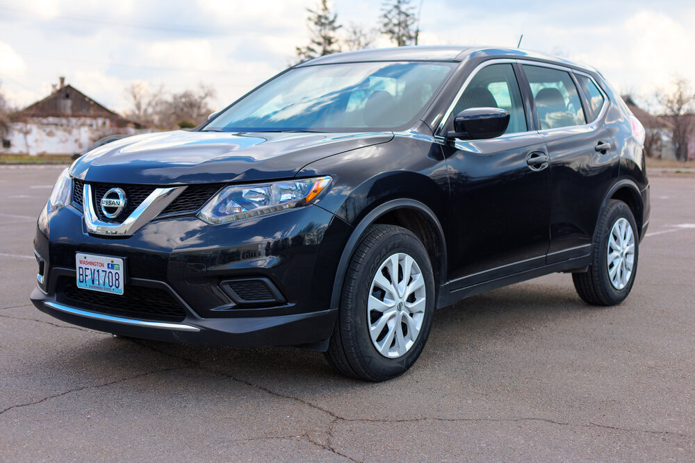 Nissan Rogue_shutterstock 1659622897