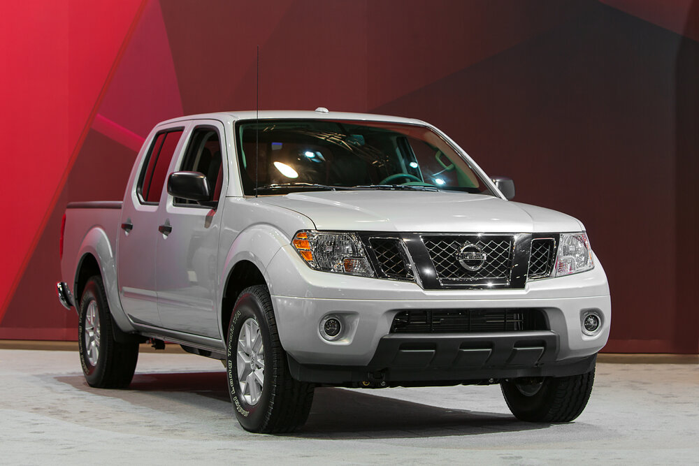 Nissan Frontier_shutterstock 176405159