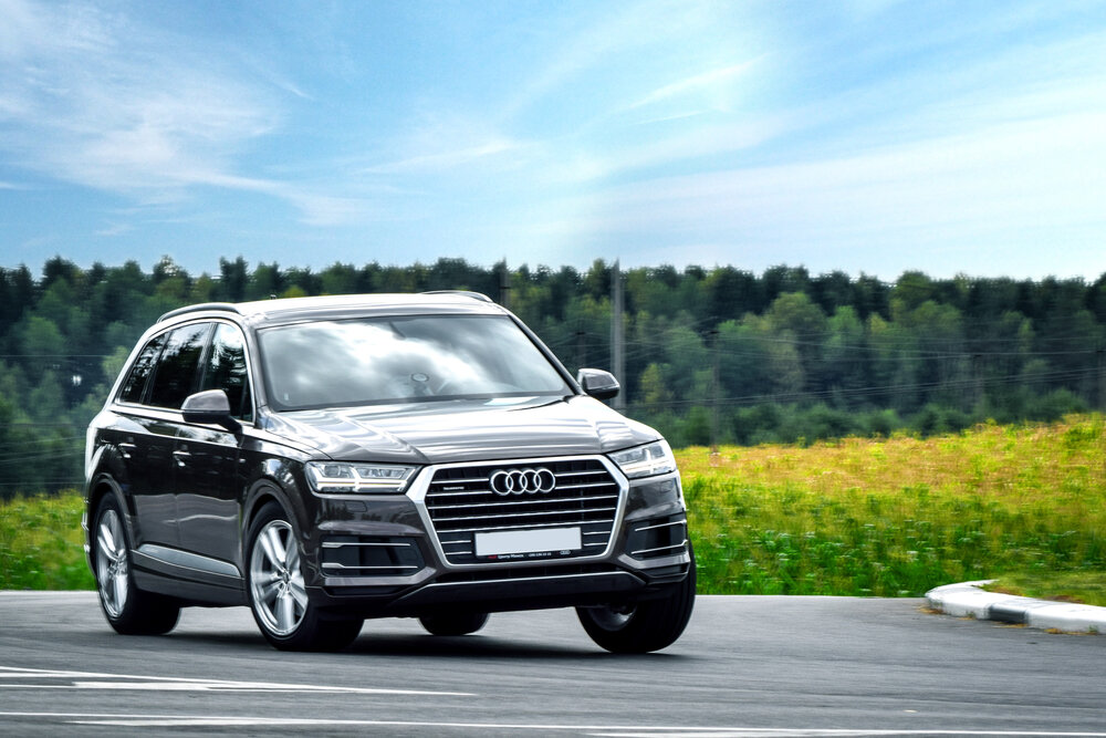 2015 Audi Q7_shutterstock 311293016