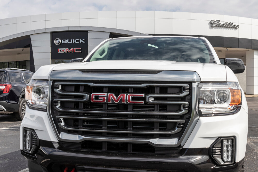 2022 GMC Sierra 1500_shutterstock 1990873394