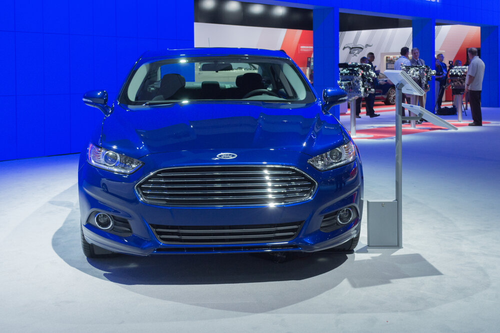 2015 Ford Fusion_shutterstock 232243807