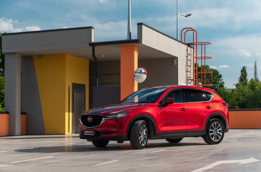 Mazda CX 5_shutterstock 2062980497