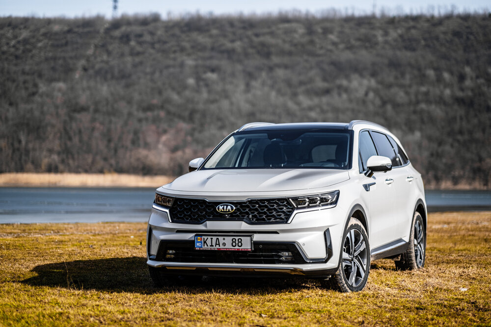 2021 Kia Sorento_shutterstock 1927603673