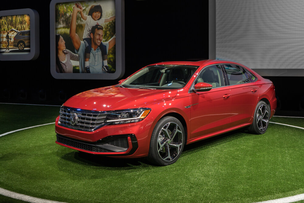 2020 Volkswagen Passat_shutterstock 1291551241