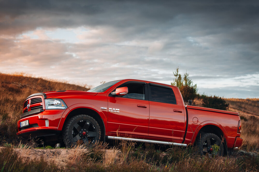 Dodge Ram 1500 5.7 HEMI_shutterstock 1781887976