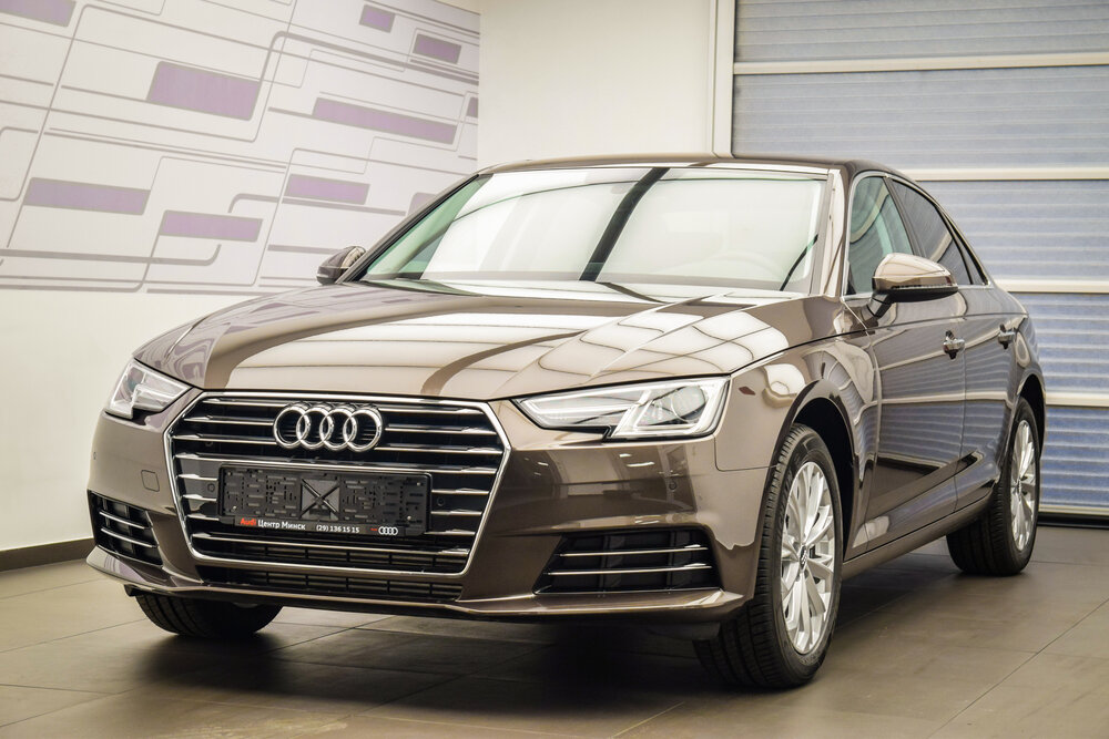 2016 Audi A4_shutterstock 350842307