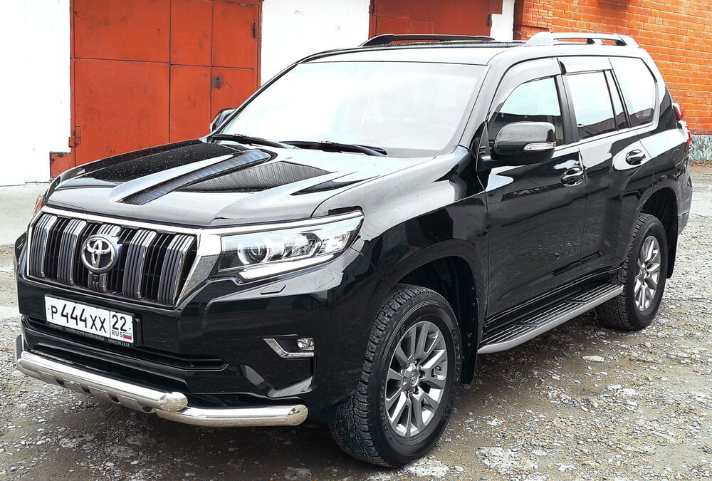 2017 Toyota Land Cruiser