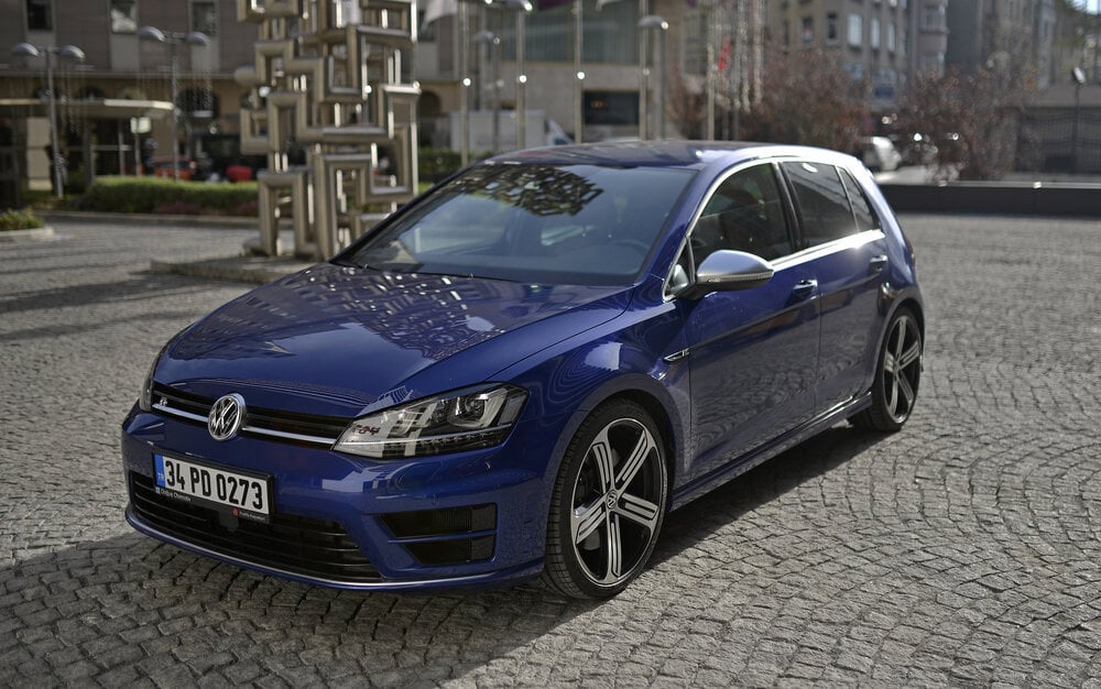 2016 Volkswagen Golf R