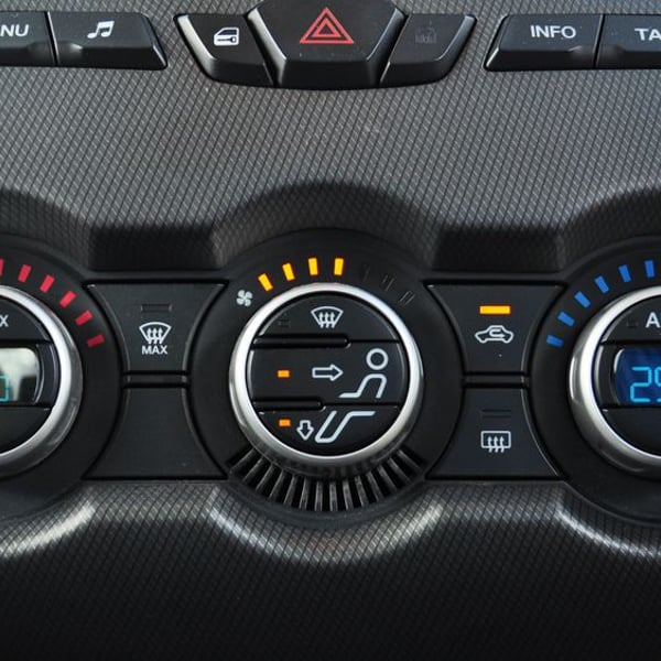 How to Operate Your Car's Heating Essential Tips for Turning On Heat
