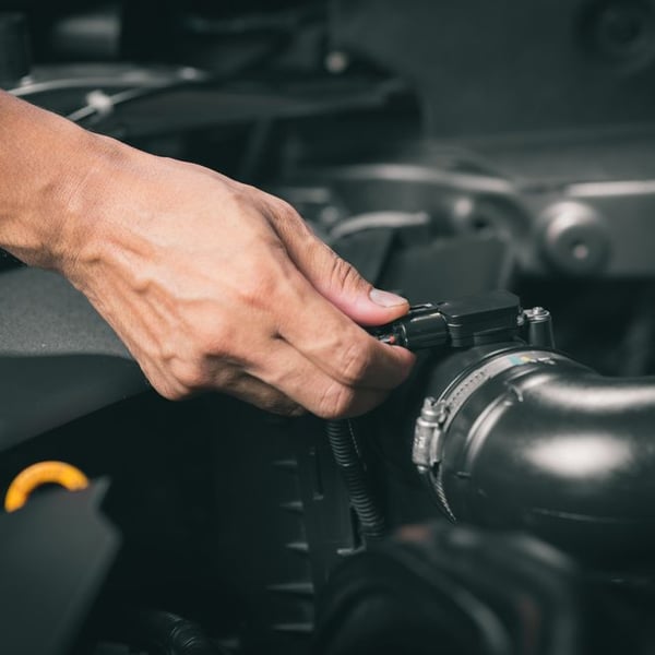 Why Would a Car Run Better with the Mass Air Flow Sensor Unplugged?