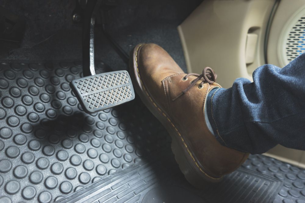 foot_on_accelerator_pedal_shutterstock_768820246