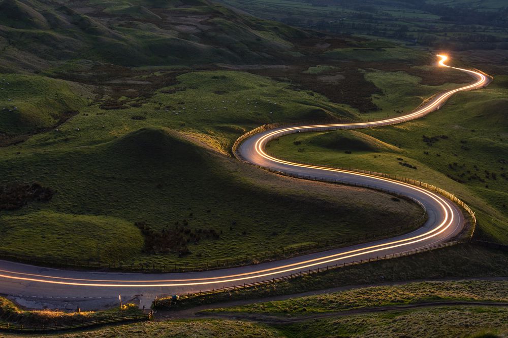 long_windy_road_shutterstock_616405244