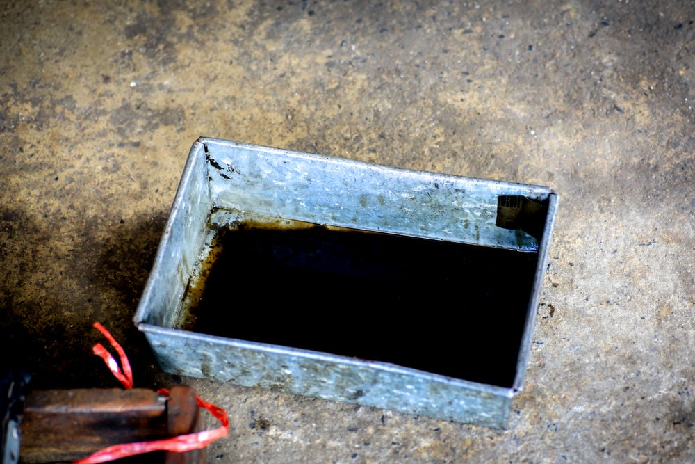 old_gas_in_a_pan_shutterstock_1794655792