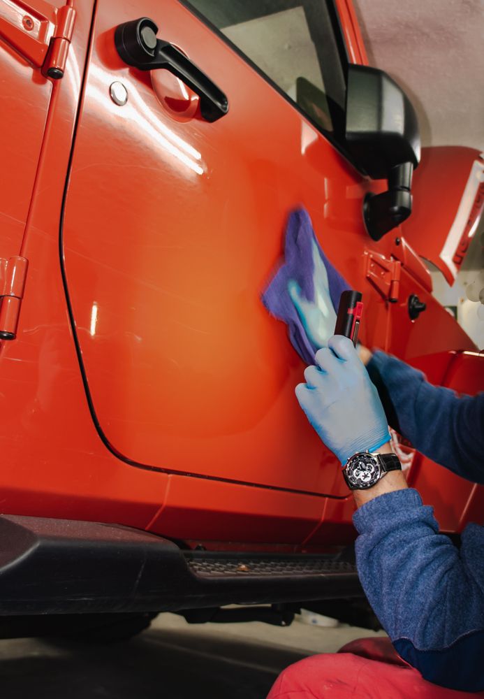 Polishing a jeep