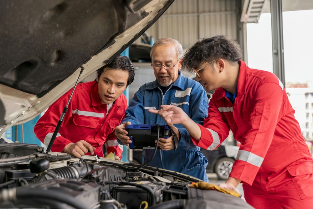 Pulling trouble codes on a car that won't start.