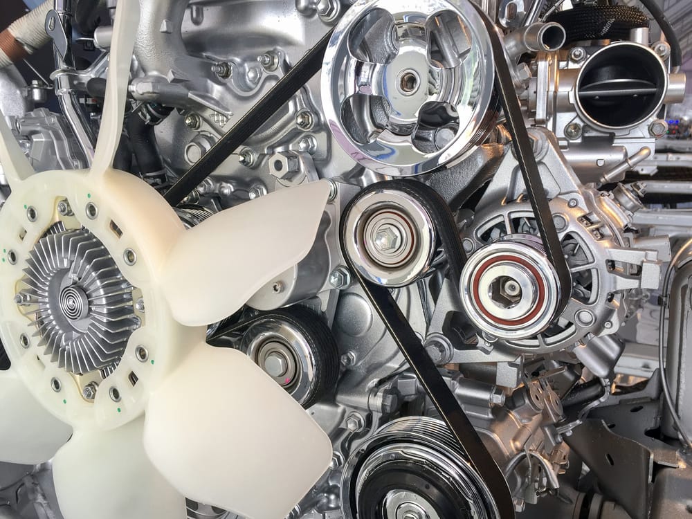serpentine_belt_shutterstock_280502279