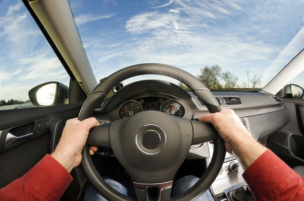 steering_wheels_are_not_universal_shutterstock_229659220