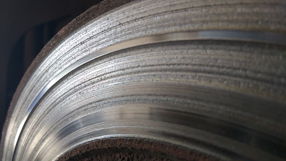 worn_brake_rotor_shutterstock_1279516528