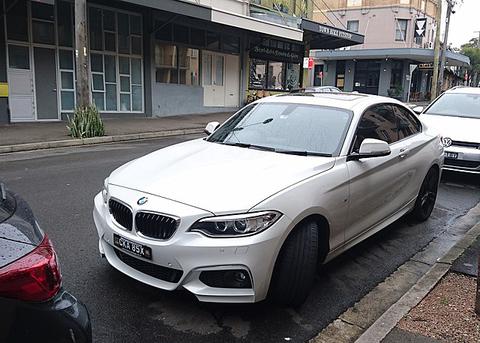 BMW 228i