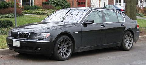 BMW 750i