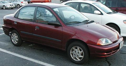 1998-2002 Chevrolet Metro LSi sedan