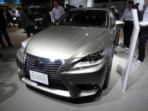 Lexus IS 200t