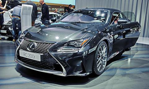 Lexus RC 200t