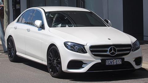 2018 Mercedes-Benz E 300