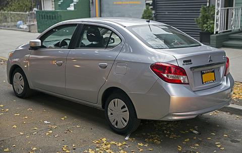 Mitsubishi Mirage G4