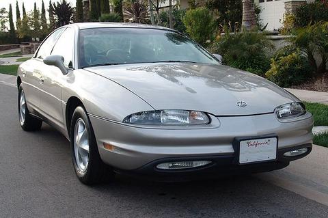 Oldsmobile Aurora