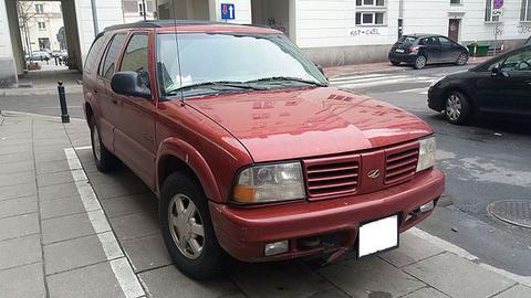 Oldsmobile Bravada