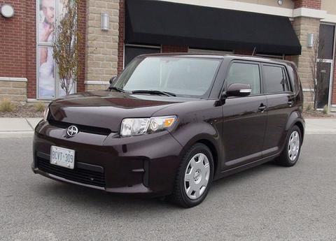 <a href="https://commons.wikimedia.org/w/index.php?curid=16977960" target="_blank">By Tino Rossini - Flickr: 2011 Scion xB, CC BY 2.0</a>