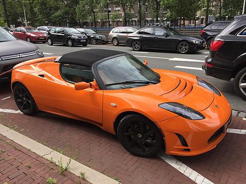 2011 Tesla Roadster