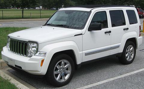 Jeep stalled in parking lot